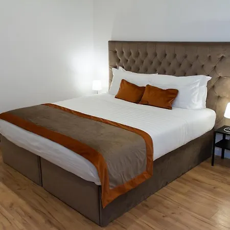 At Vatican Apartment&rooms Guest house Rome