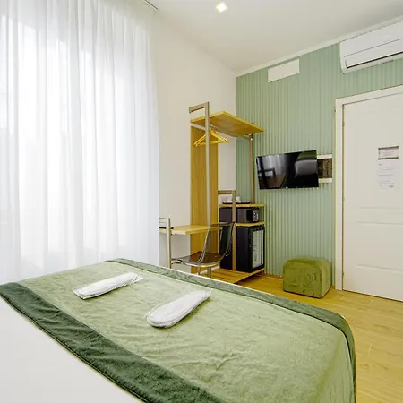 At Vatican Apartment&rooms 4*