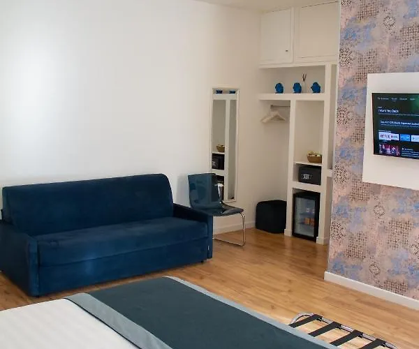 At Vatican Apartment&rooms 4*