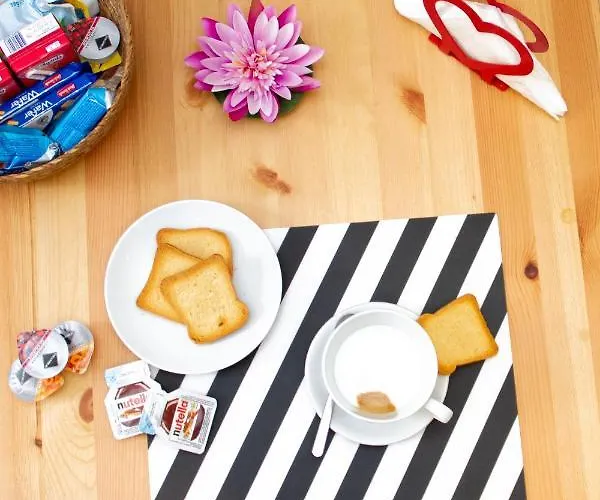 게스트하우스 At Vatican Apartment&rooms 4*